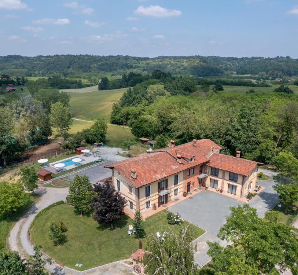 Agriturismo Cascina Monchiero برا المظهر الخارجي الصورة